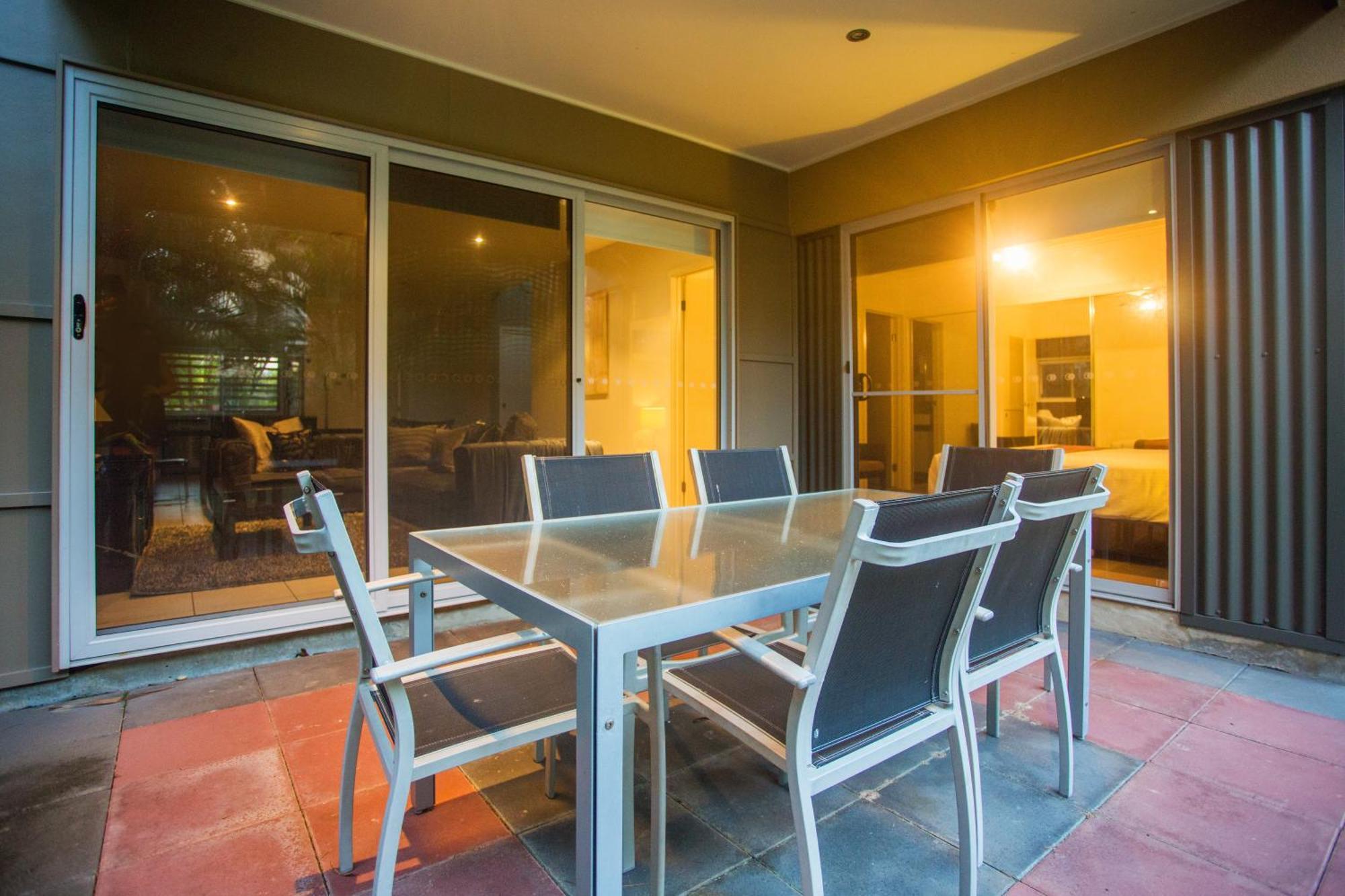 Quarterdecks Retreat Villa Urangan Oda fotoğraf