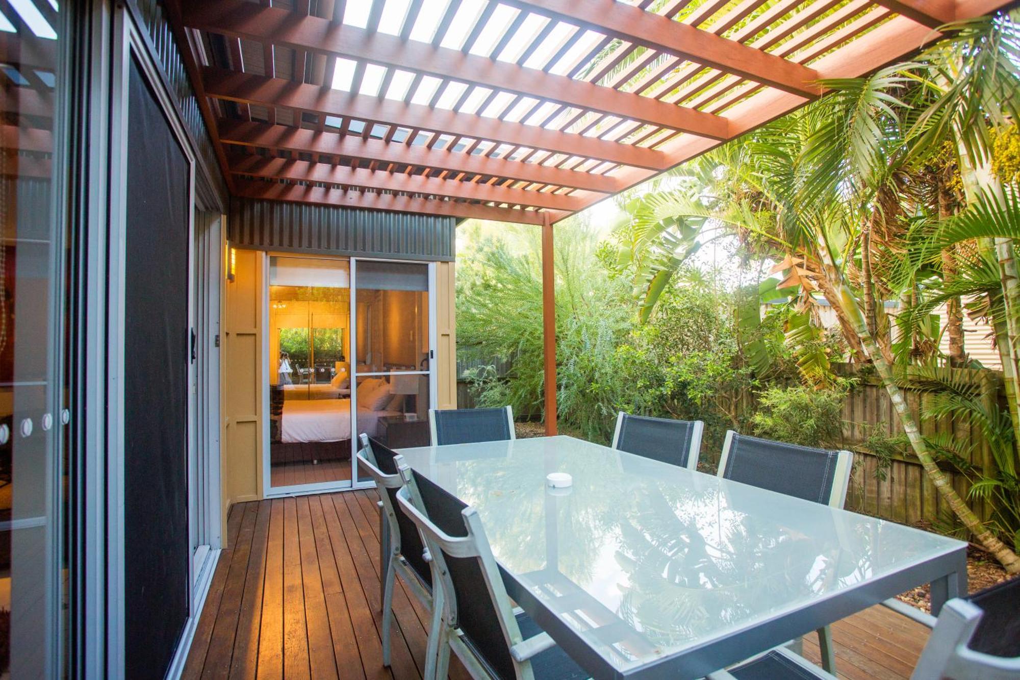 Quarterdecks Retreat Villa Urangan Oda fotoğraf